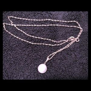 18” Single Pearl pendant